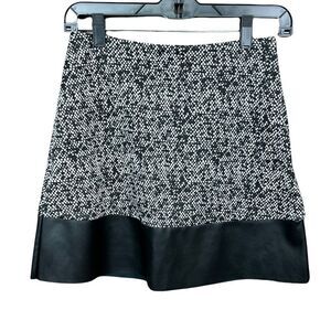 MICHAEL Michael Kors Skirt A-Line Black White Faux Leather Hem Side Zipper XS